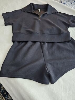 Zella Black Activewear Top with Tag Detail